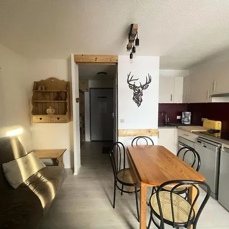 Arc En Ciel C - Coquet T2 Face A La Montagne Et Avec Vue Degagee Sur La 