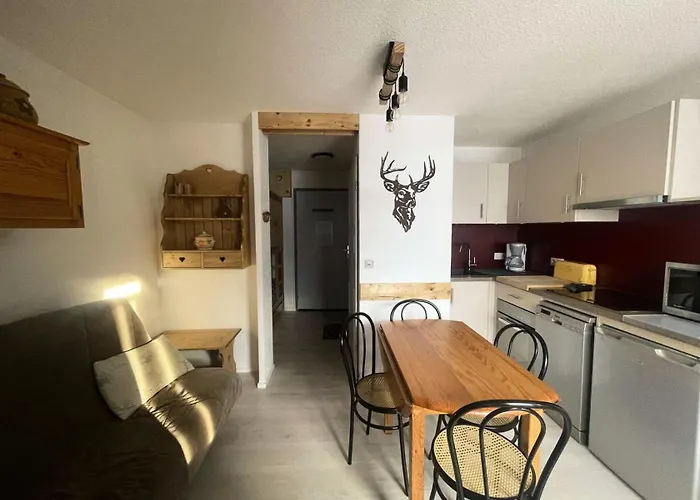 Arc En Ciel C - Coquet T2 Face A La Montagne Et Avec Vue Degagee Sur La 